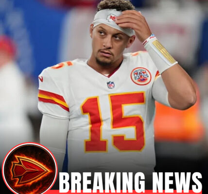 NFL HOT NEWS: Kansas City Chiefs officially made an important announcement about Patrick Mahomes before the thrilling battle with Jacksonville Jaguars - The entire American football world is paying attention! According to the team's internal revelation, coach Andy Reid confirmed that Mahomes is completely ready and is in the best physical condition since the beginning of the season. His confidence, determination and fiery fighting spirit are expected to become the "golden key" to help Chiefs defend their honor and...